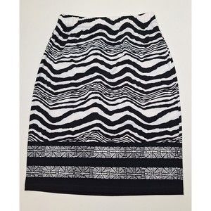 Chico's Black & White Zig Zag Elastic Waist Skirt Poly Blend USA Made-0 Small
